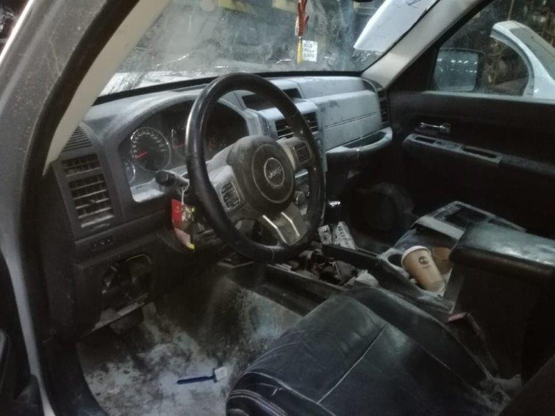  Jeep CHEROKEE  USADO